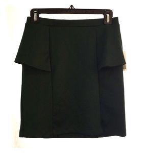 Forever 21 Large Forest Green Skirt